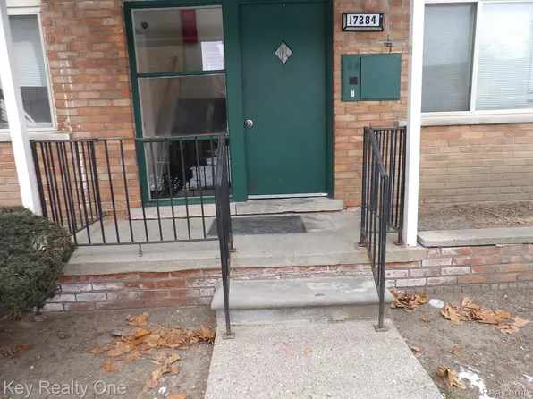 17284 Bentler St APT 17, Detroit, MI 48219