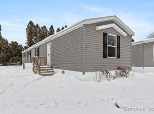 1800 W Main St #50, Lowell, MI 49331