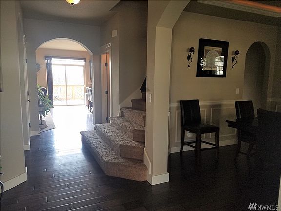 5th image of 1423 Brighton Way SE