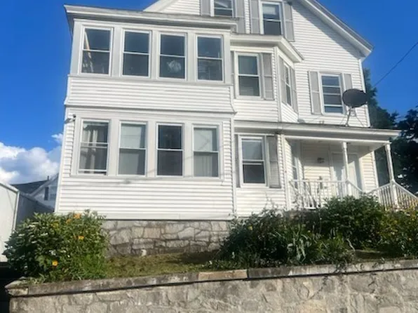 32 Shaw St, Lawrence, MA 01843