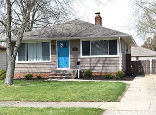 11062 Blossom Ave, Parma Heights, OH