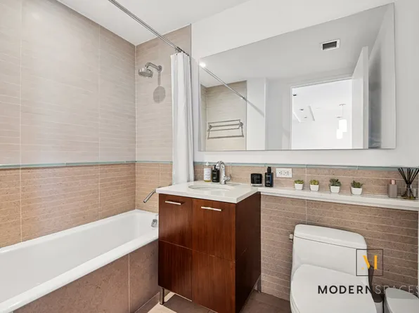 50-09 2nd Street image 4 of 14