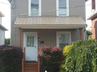 610 Wayne Ave, Ellwood City, PA 16117