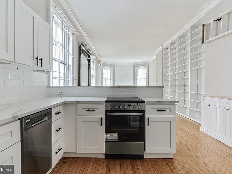 1919 Spruce St #3R — Photo 5