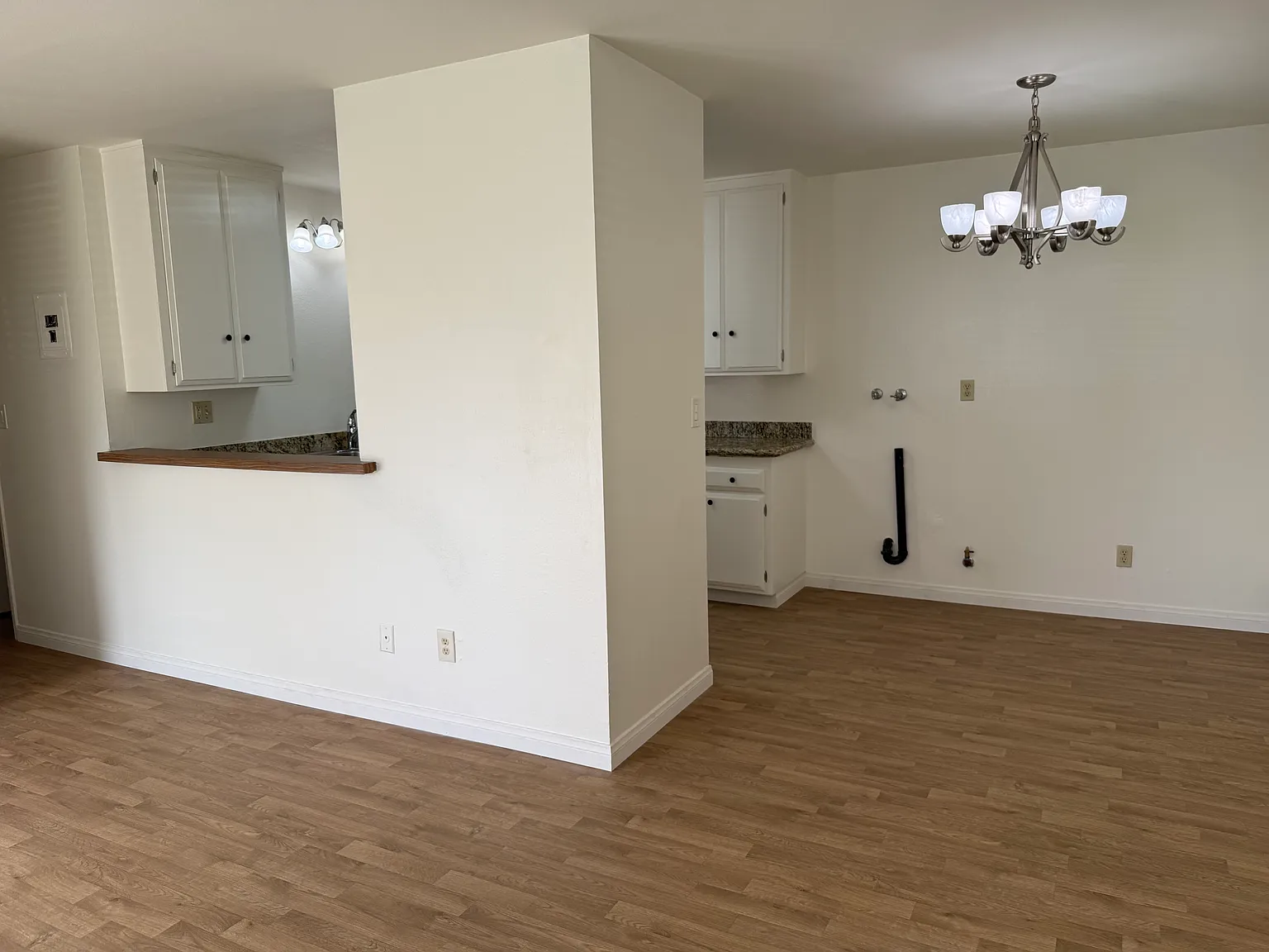 2 bed, 837 sqft, $2,650 — Photo 4