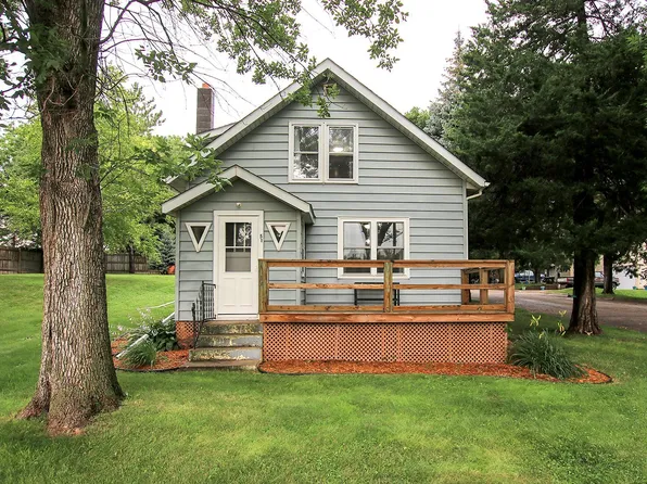 51 Libra Ave E, Cosmos, MN 56228