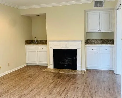 360 N Hollywood Way #206 — Photo 6