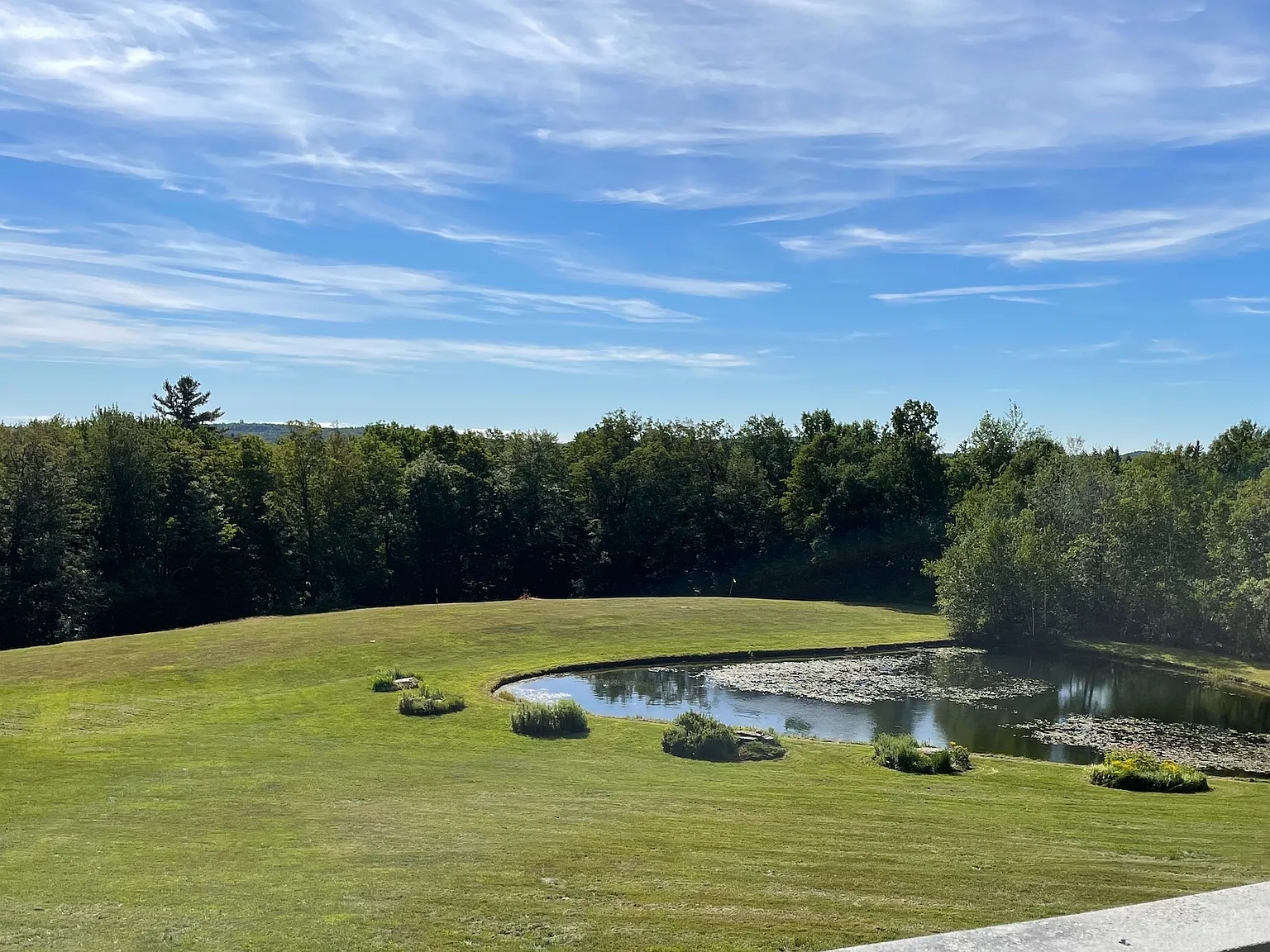 5 bed, 3400 sqft, $5,200 — Photo 2