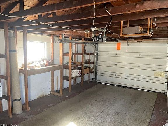 2nd image of 1201 1/2 N 5th St