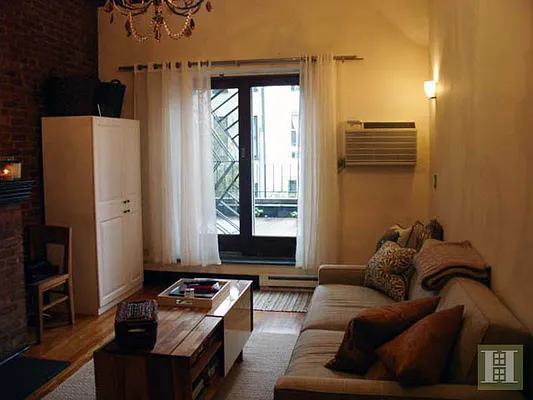 Rented by Halstead Real Estate | media 16