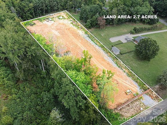 2nd image of 3132 Beaman Ave