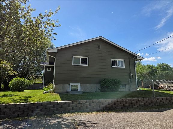 4th image of 1303 C St