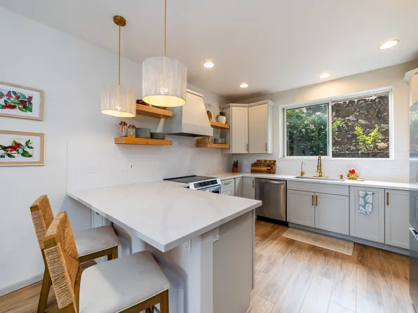 75-346 Hualalai Rd #A-106, Kailua Kona, HI 96740