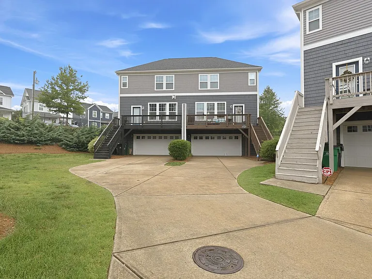 1502 Sharon Rd W — Photo 39