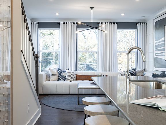 Open Concept Living, Perfect for Entertaining