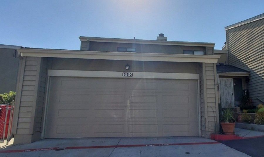 1st image of 350 Flower Ln