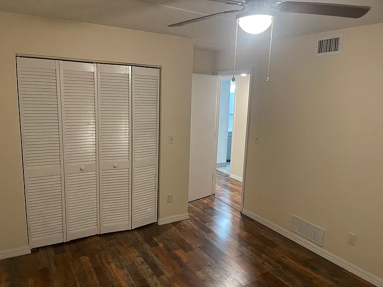 1673 Spring Garden Ct #1673 — Photo 13