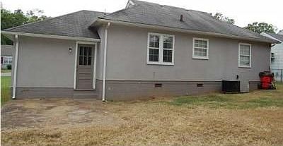 3rd image of 4507 Kemp Dr