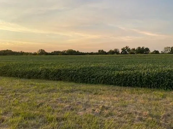 12402 N Cline Rd, Dunlap, IL 61525
