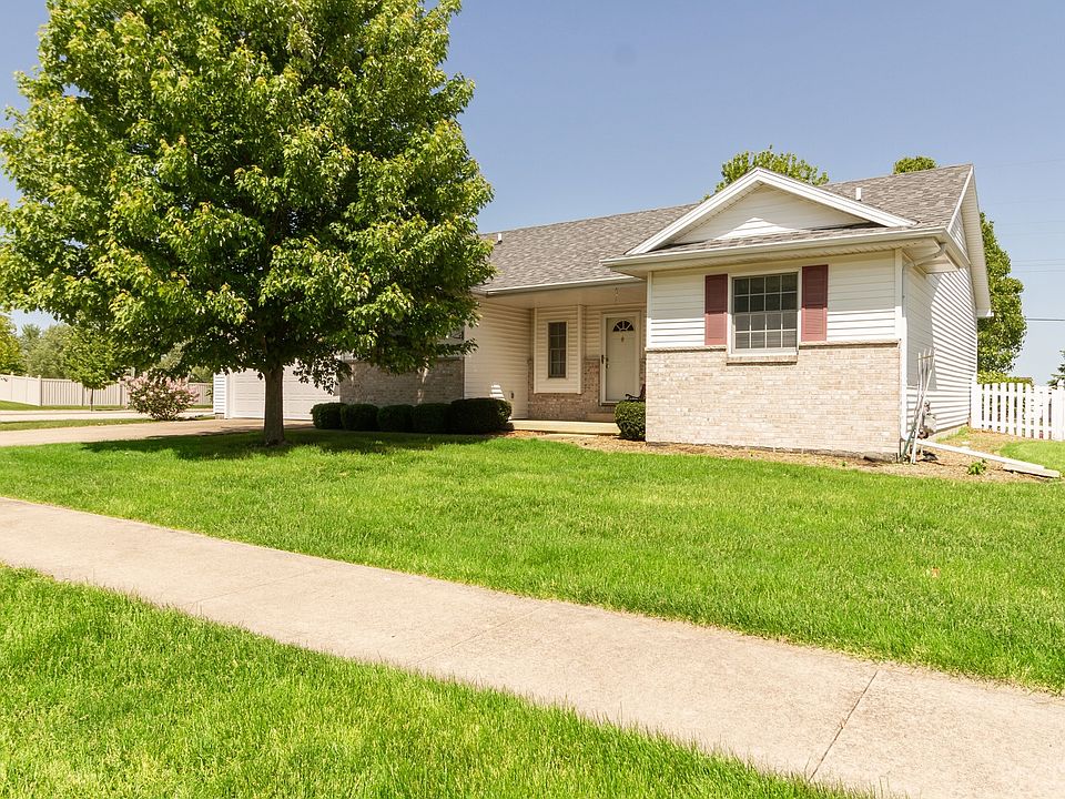 1st image of 157 Old Farm Mid Ct