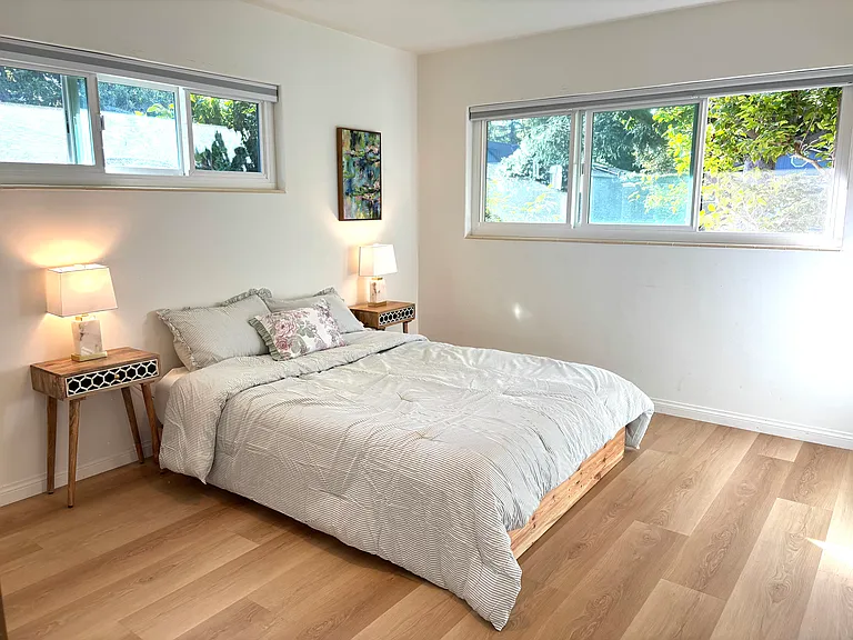 1558 Edgewood Dr — Photo 15