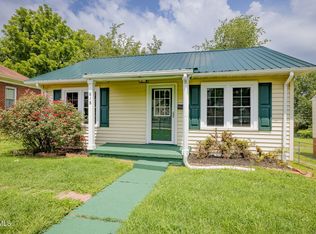 618 Hamilton St, Johnson City, TN 37604