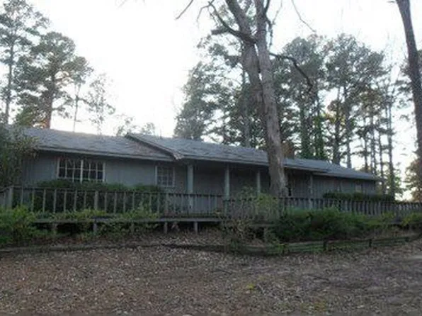 110 Columbia Road 461, Magnolia, AR 71753