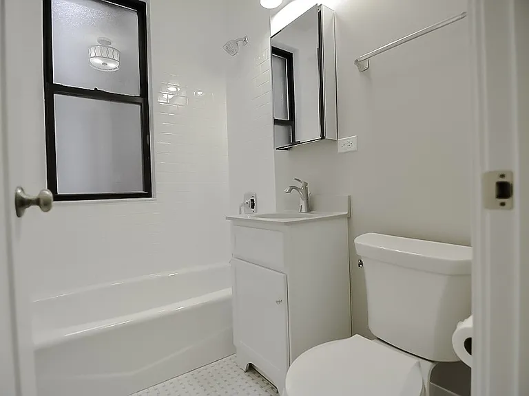 817 W Lakeside Pl #906 — Photo 15