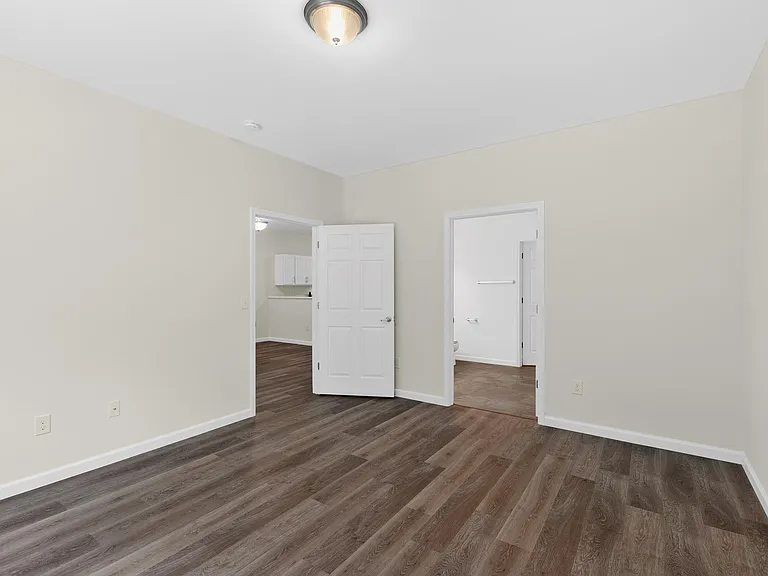 Townhomes at Woodland's Edge — Photo 45