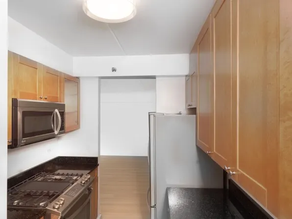 363 West 30th Street image 6 of 15