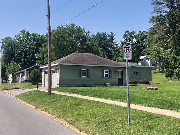 4th image of 901 W Washington Ave