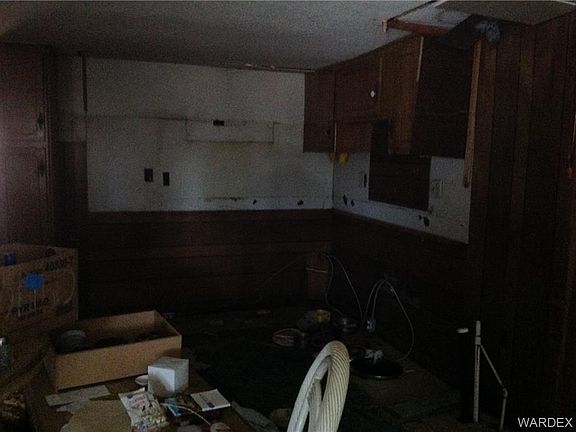 4th image of 1871 Forest Way