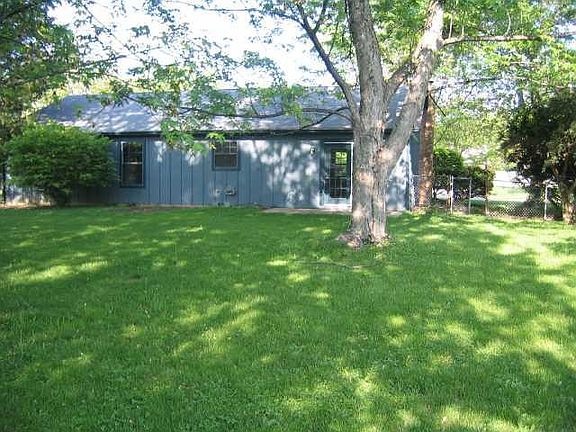 3rd image of 8810 N Gunpowder Dr