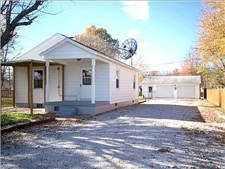 1st image of 5914 N Fares Ave
