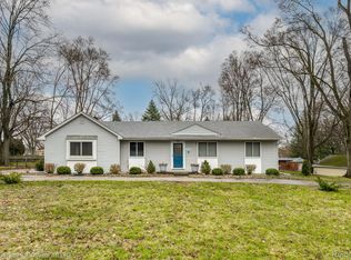 52630 Brenton Dr, Shelby Township, MI 48316