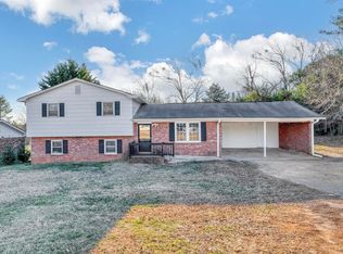 206 Blalock Rd, Boiling Springs, SC 29316