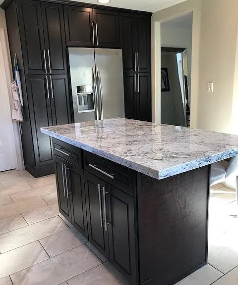 5250 Woodman Ave — Photo 3