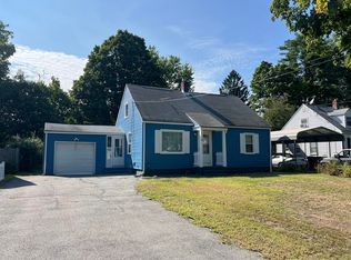 30 Lumae St, Springfield, MA 01119