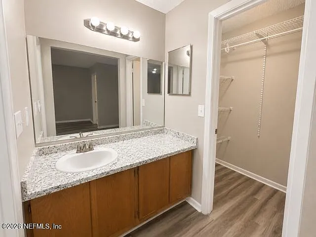 5553 Greatpine Ln S — Photo 18