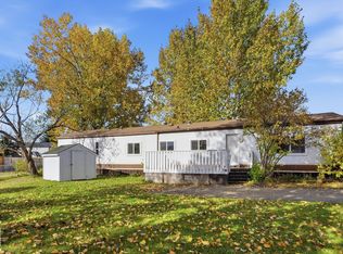 119 Parkland Acres, Lacombe, AB T4L1S8