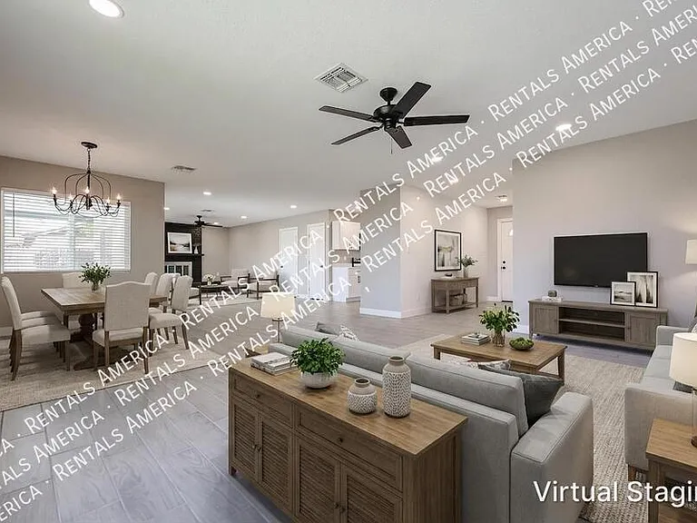 2902 W Straford Dr — Photo 8
