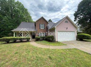 2900 Oakcroft Dr, Matthews, NC 28105