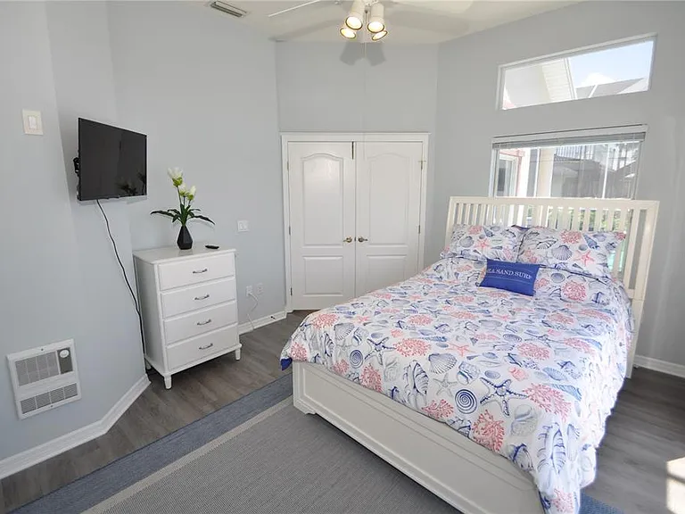 16 Cedarwood Ct — Photo 24