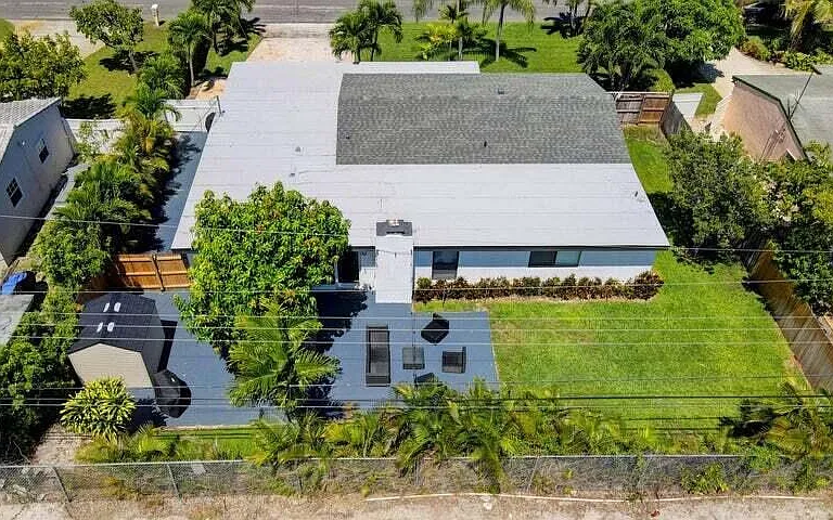 168 SE 31st Ave — Photo 34
