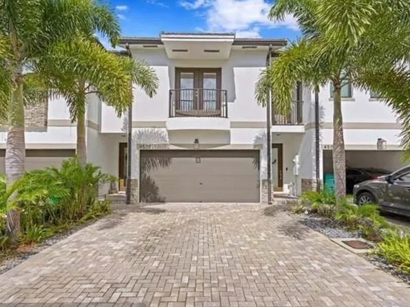 4507 E Aqua Bella Ln, Fort Lauderdale, FL 33312