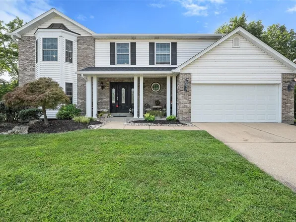 2102 Cliff Cave Crossing Ct, Saint Louis, MO 63129