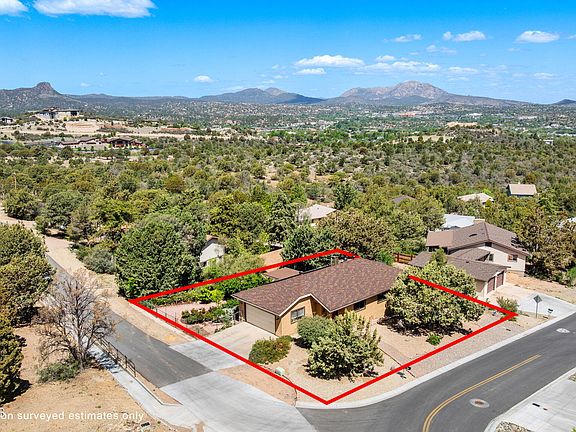 4th image of 780 Eastwood Dr