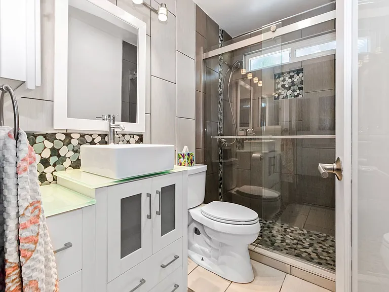 706 Ocean Lane — Photo 14