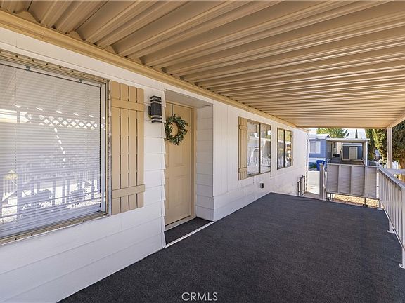 2nd image of 4444 E Ave #R