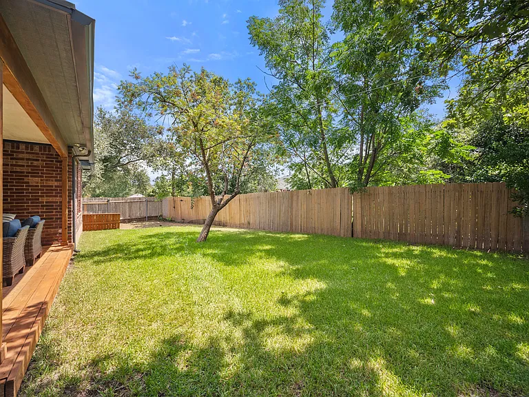 10912 Grassmere Ct — Photo 31
